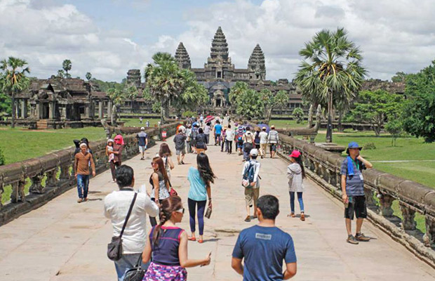 Angkor Temple Daily Photography Tour